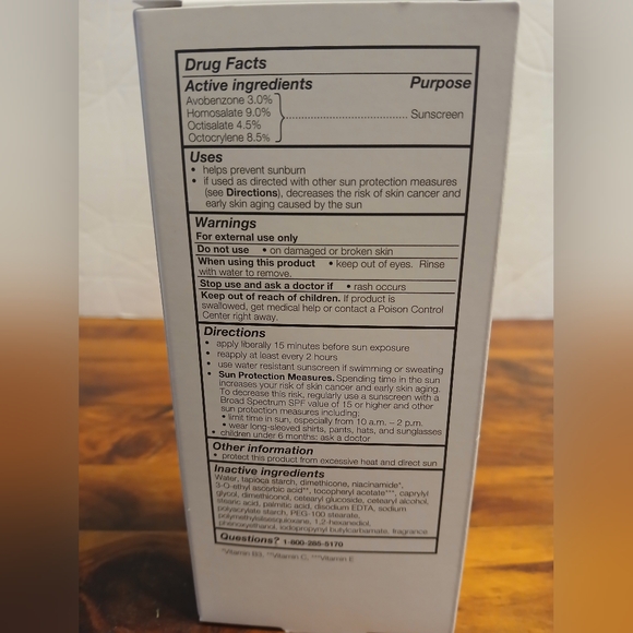 OLAY Prime + Protect Facial Sunscreen SPF 35 NEW Bundle 2 - Picture 3 of 5